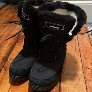 Kamik Waterproof Brooklyn Boot size 9